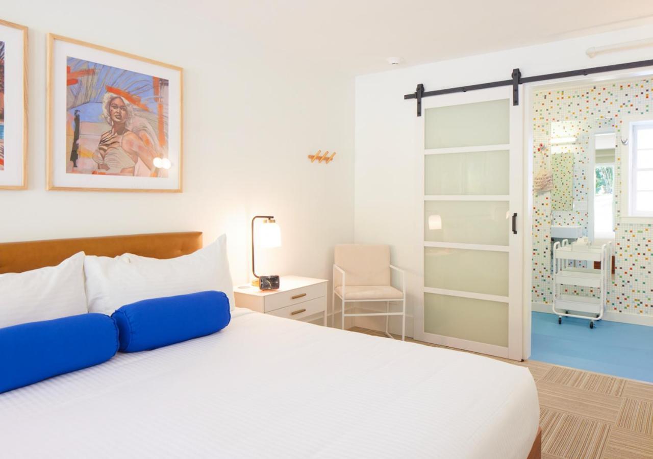 Little Mod Hotel At The University Charlottesville Bagian luar foto