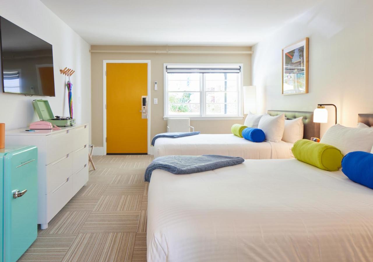 Little Mod Hotel At The University Charlottesville Bagian luar foto