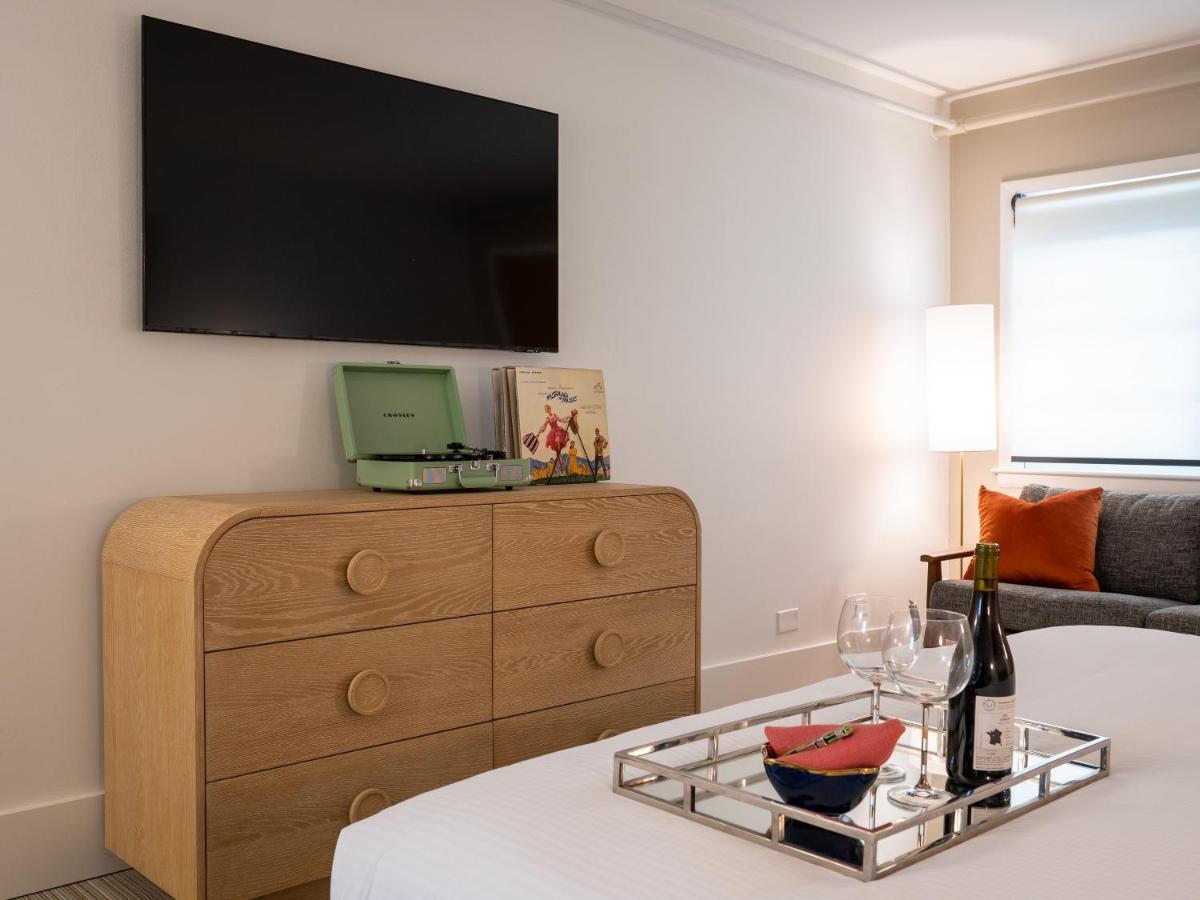 Little Mod Hotel At The University Charlottesville Bagian luar foto